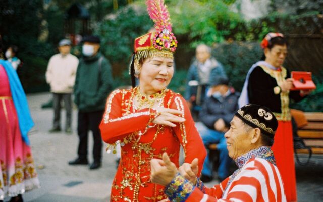 Mulher dançando em Xangai